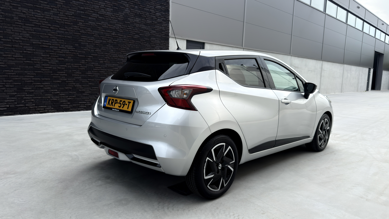 Nissan Micra rechtsachter aanzicht