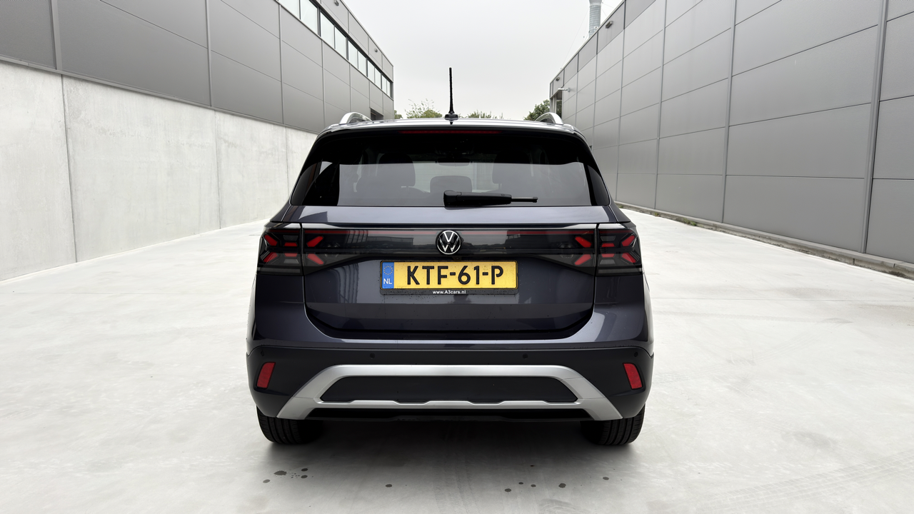 Volkswagen T-Cross achterkant aanzicht