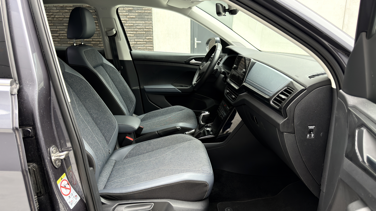 Volkswagen T-Cross passagierskant aanzicht