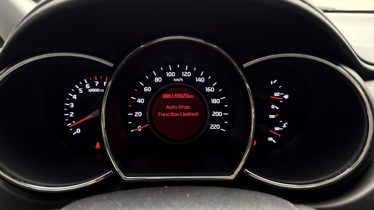 Kia Rio dashboard interieur