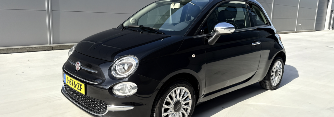 Fiat 500 Zwart linksvoor aanzicht